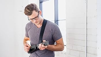 jamstik+ ポータブル スマート ギター型 MIDIコントローラー Amazon | jamstik+ ポータブル スマートギター ギター型MIDI